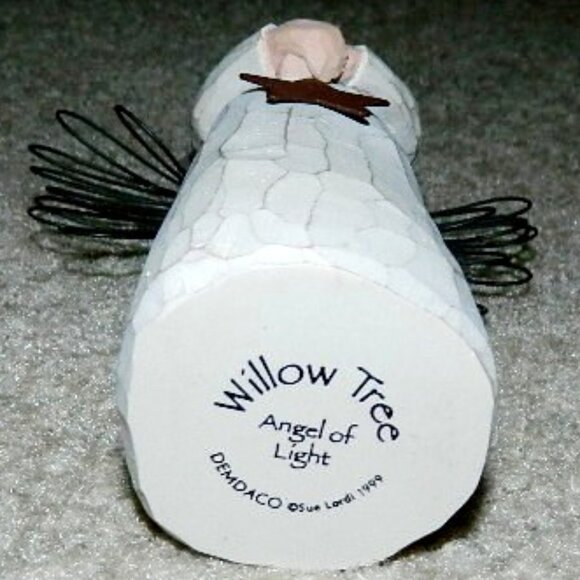 WILLOW TREE Angel of Light Figurine 1999 - Picture 5 of 10